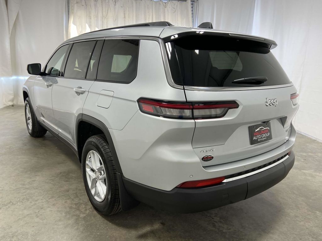 New 2025 Jeep Grand Cherokee L Laredo New 2025 Jeep Grand Cherokee L Laredo