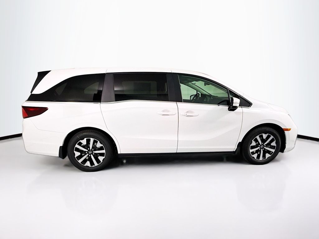Thumbnail: 2026 Honda Odyssey - 4