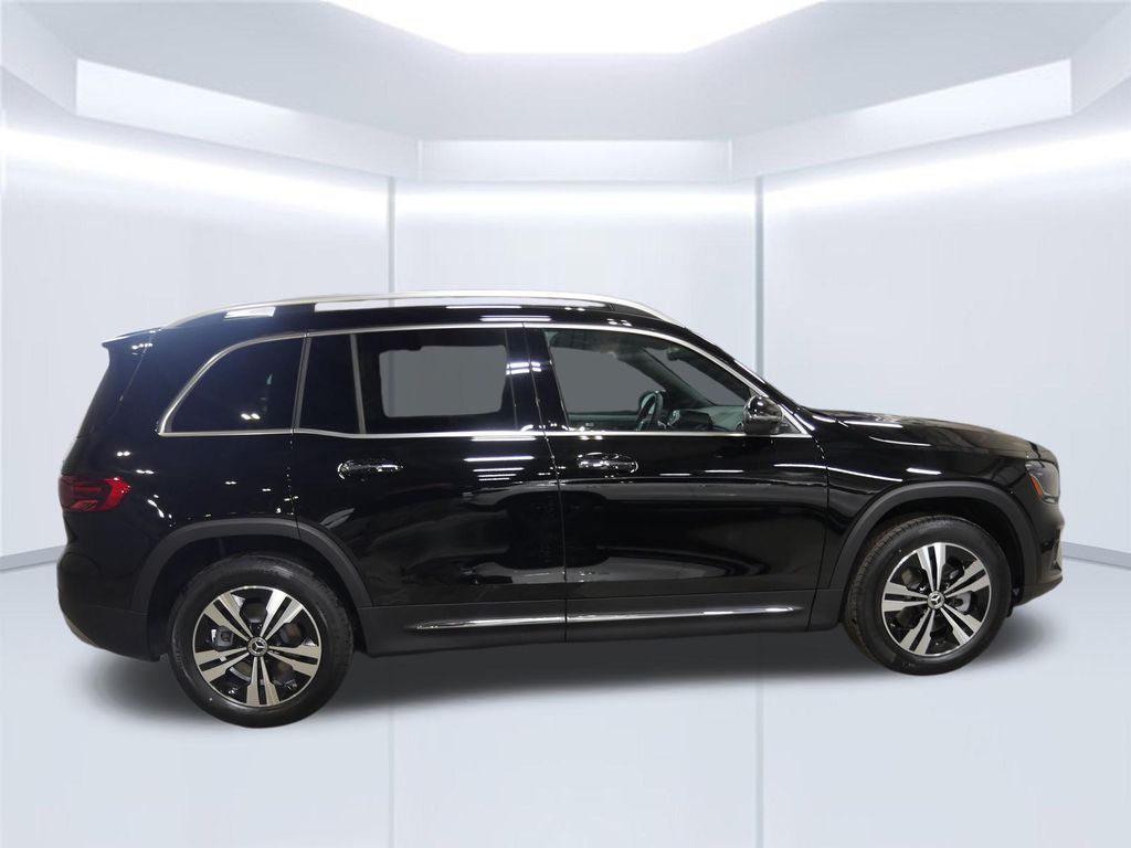Thumbnail: 2026 Mercedes-Benz GLB - 6