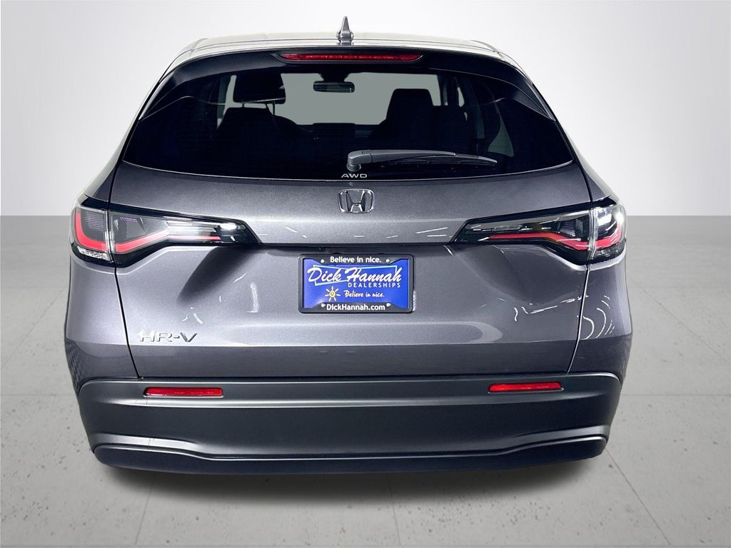 2026 Honda HR-V LX