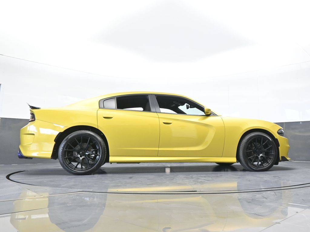 Used 2021 Gold Rush Pearlcoat Dodge R/T image 55