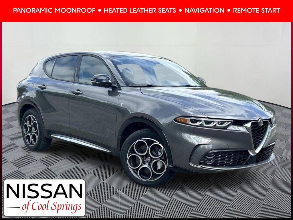 Grigio 2024 Alfa Romeo Tonale SUV / Crossover All-Wheel Drive 6-Speed Automatic