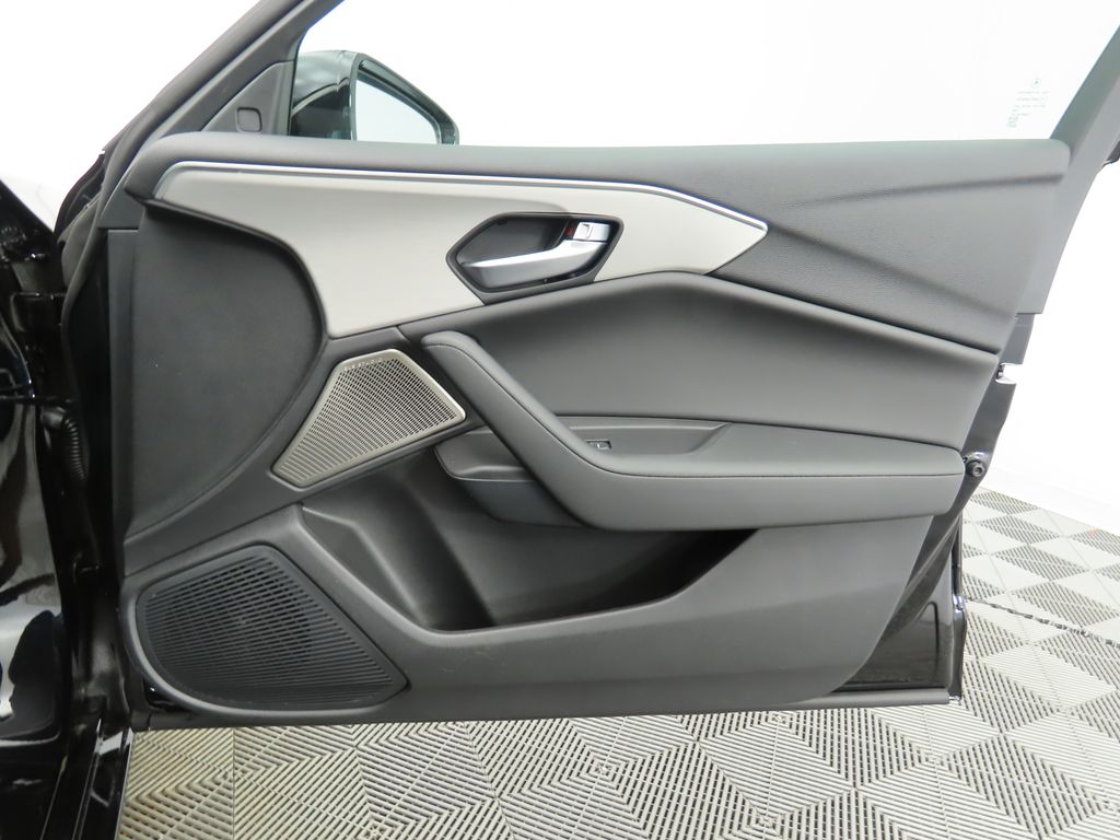 Thumbnail: 2025 Acura TLX - 26