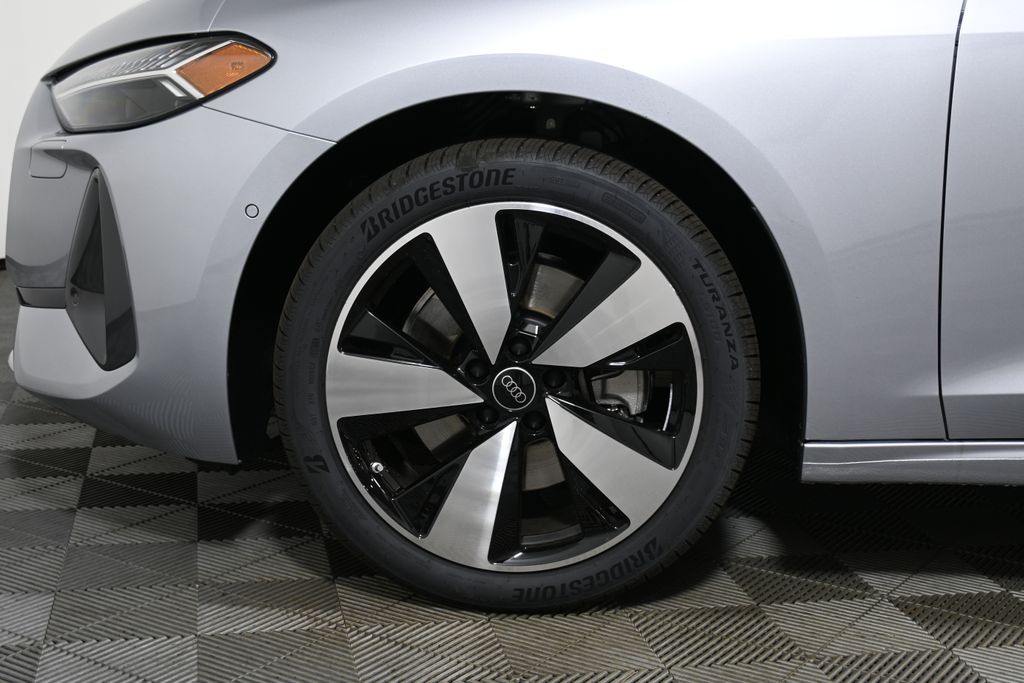 Thumbnail: 2025 Audi A5 - 11