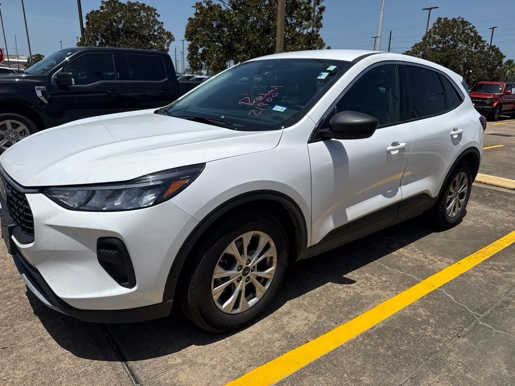 Oxford White 2023 Ford Escape SUV / Crossover Front-Wheel Drive 8-Speed Automatic
