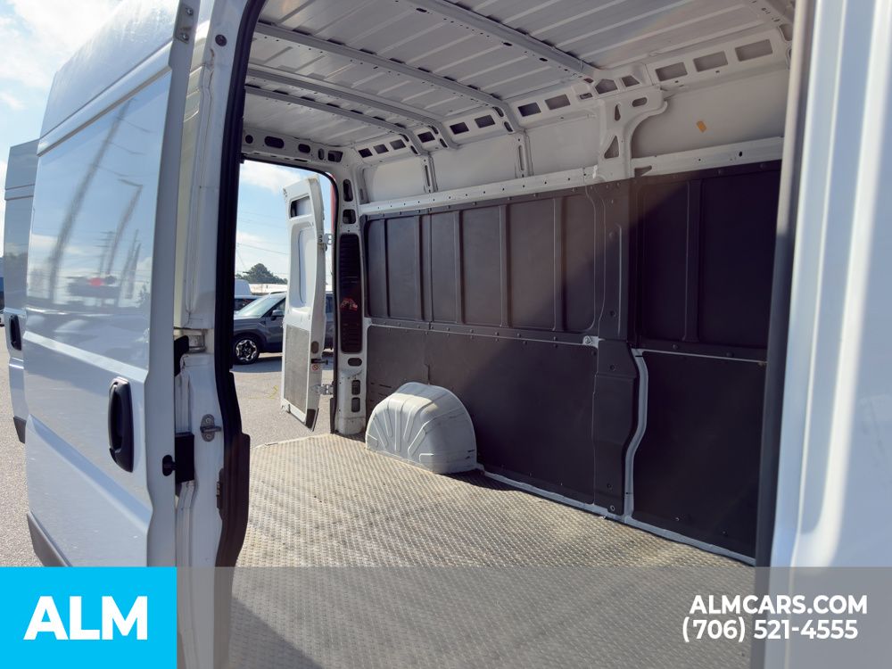 Used 2023 White Ram High Roof image 16