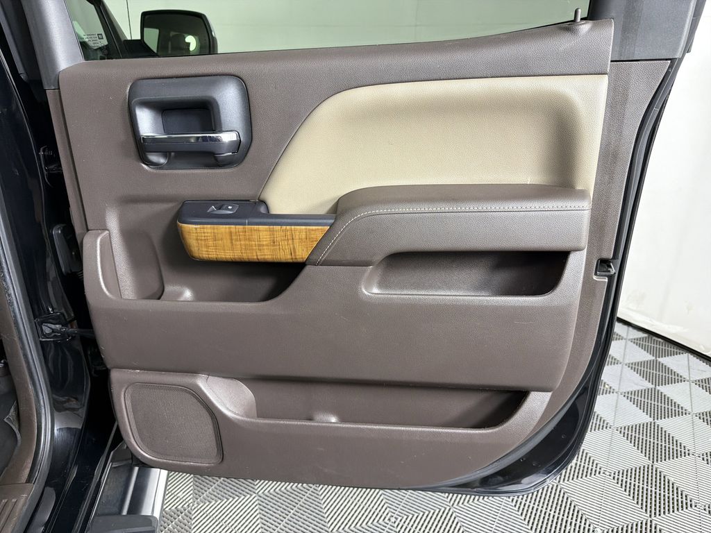 used 2015 GMC Sierra 1500 car, priced at $19,995