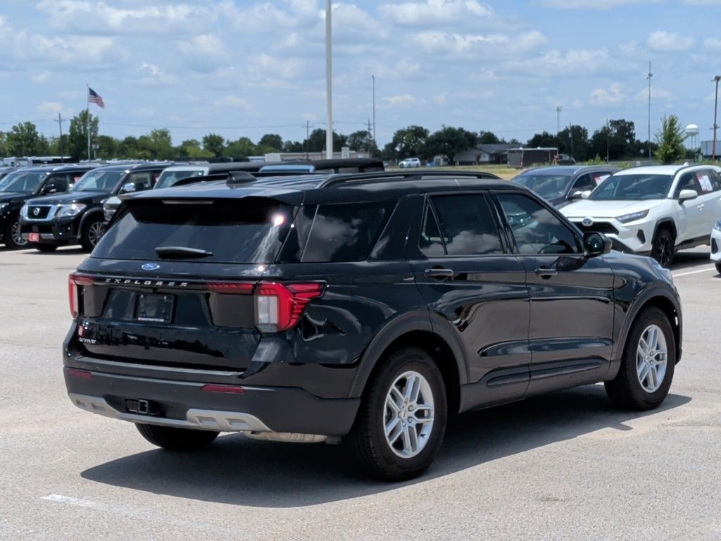 2026 Ford Explorer Active - 7