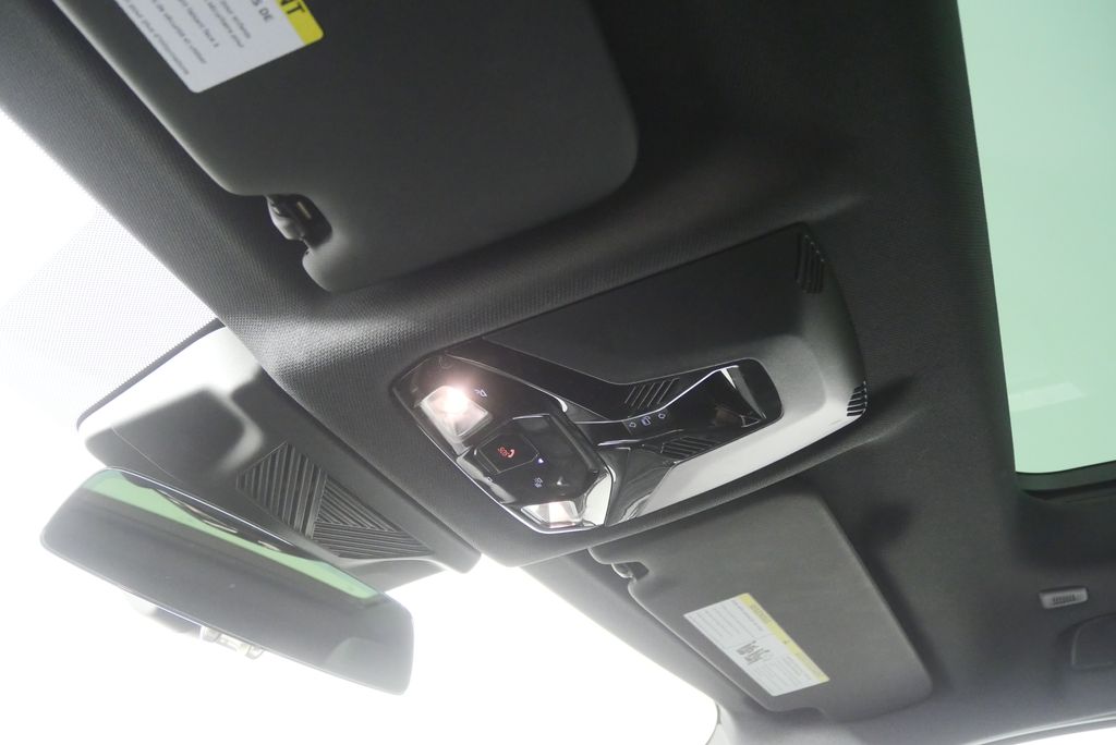 Thumbnail: 2026 BMW X2 - 20