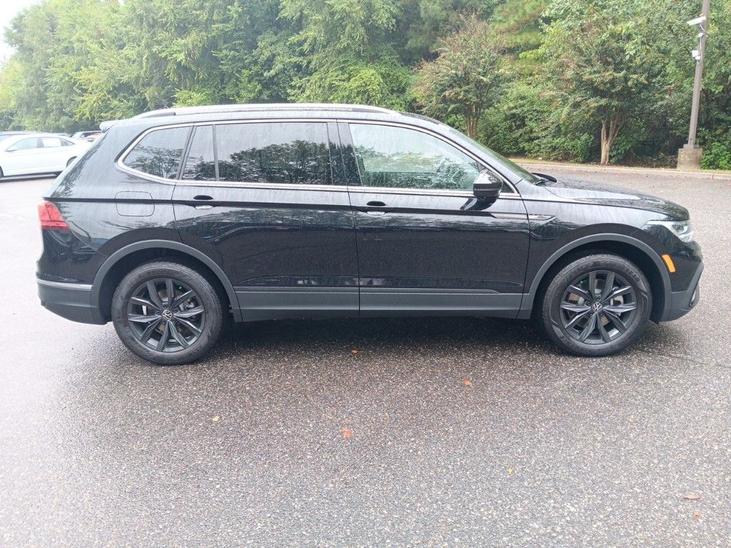 2024 Volkswagen Tiguan 2.0T SE 6