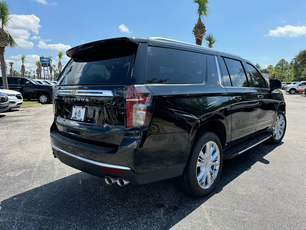 2023 Chevrolet Suburban High Country 8