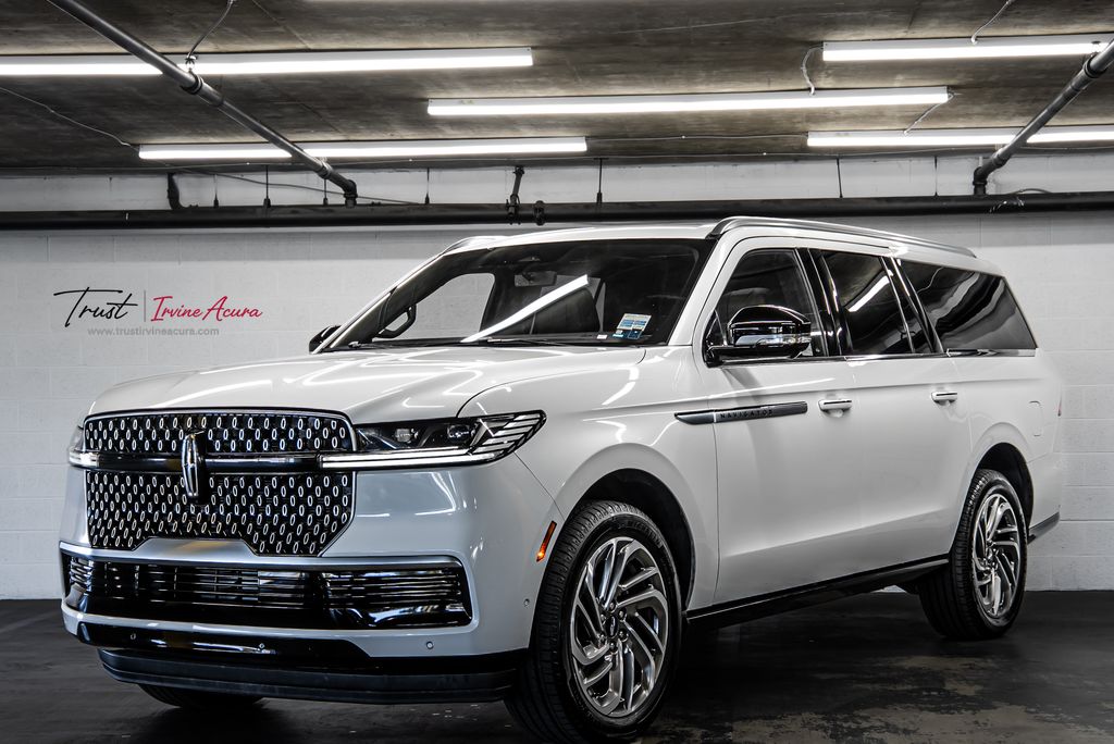 2025 Lincoln Navigator Reserve
