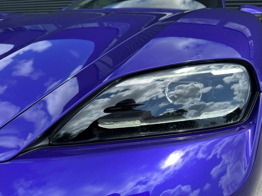 Thumbnail: 2026 Porsche Taycan - 14