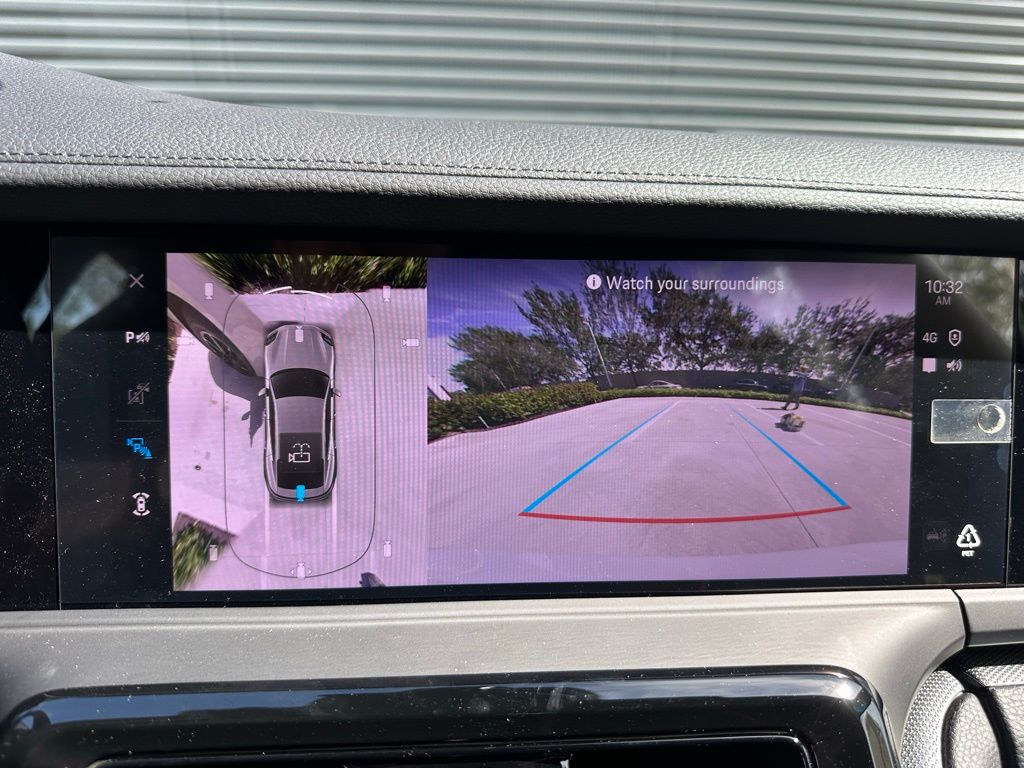 Thumbnail: 2025 Porsche Panamera - 26