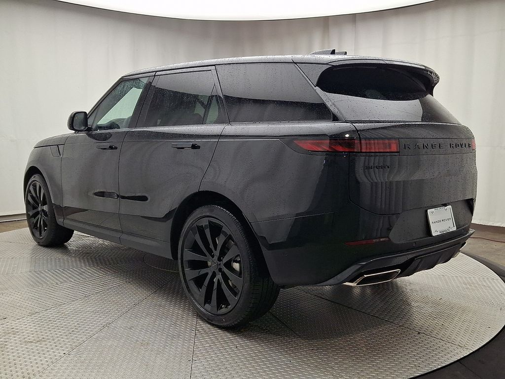 Thumbnail: 2026 Land Rover Range Rover Sport - 4