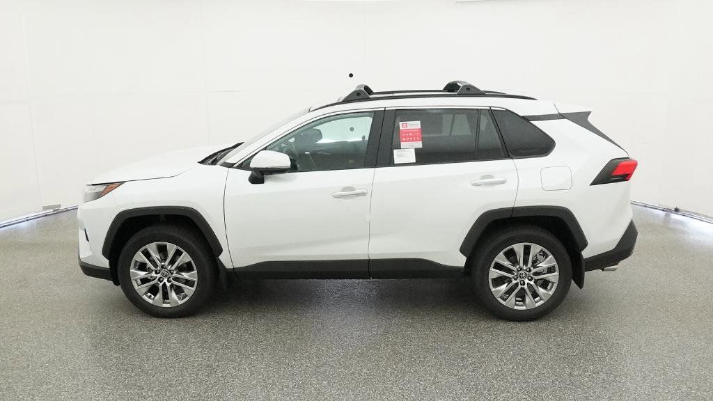 Thumbnail: 2025 Toyota RAV4 - 10