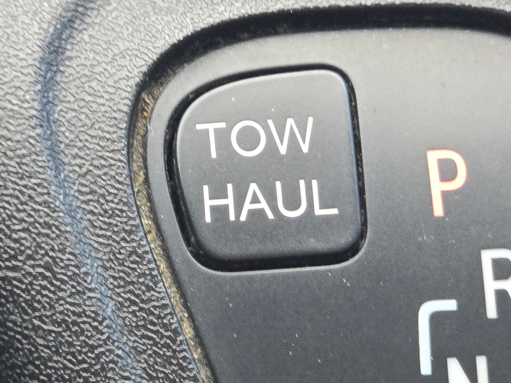 Used 2018 Black Ram High Roof image 27