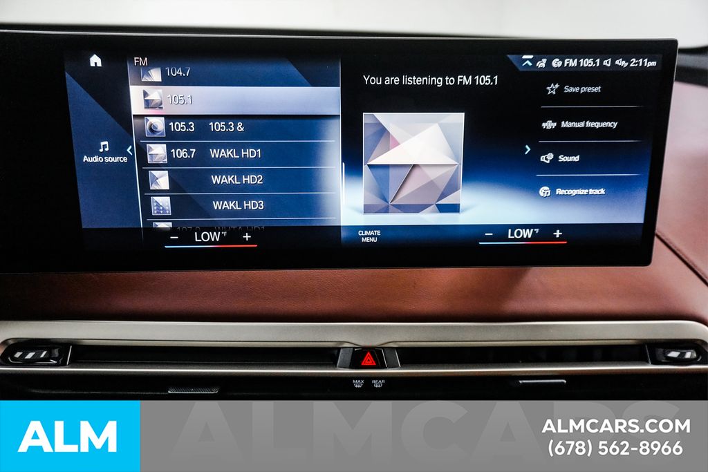 Used 2023 Black BMW M60 image 38