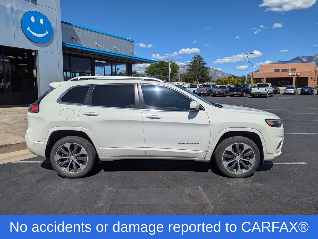 2019 Jeep Cherokee Overland 2