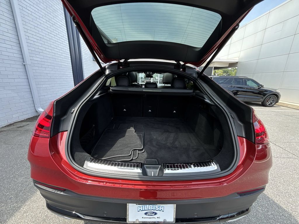 Used 2025 MANUFAKTUR Cardinal Red Metallic Mercedes-Benz GLE 450 image 22