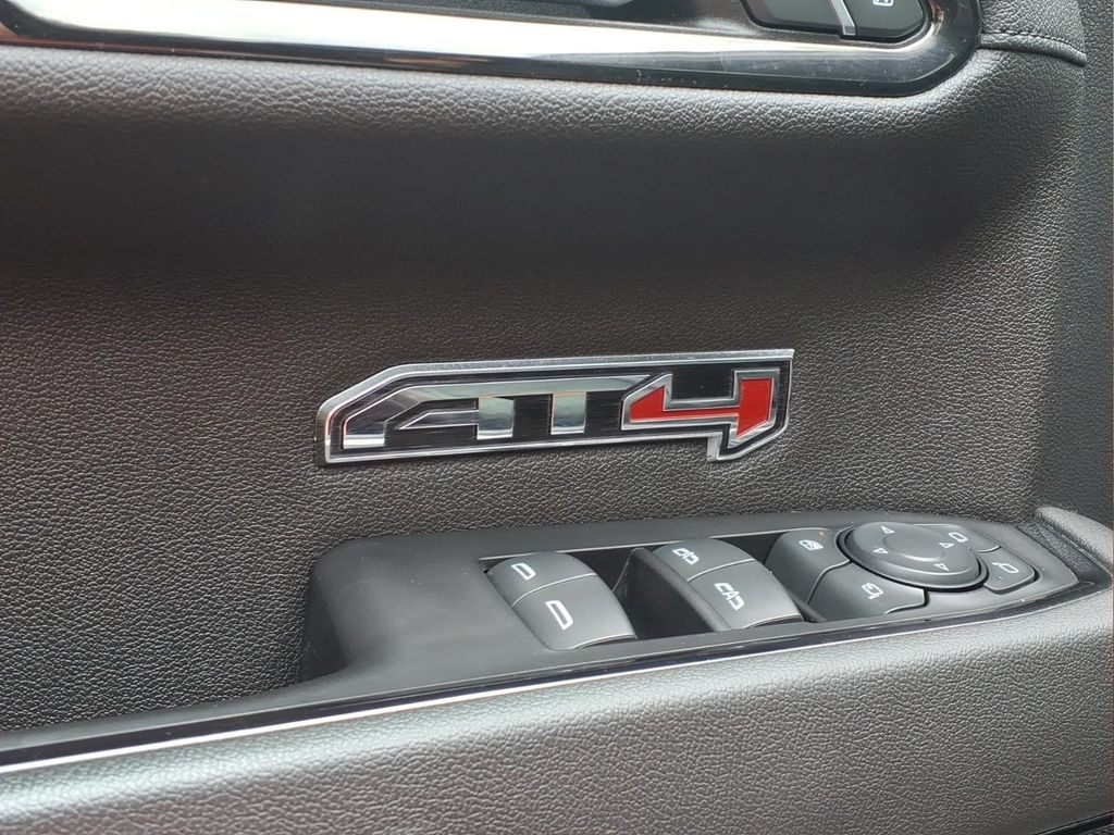 GMCSierra 150020