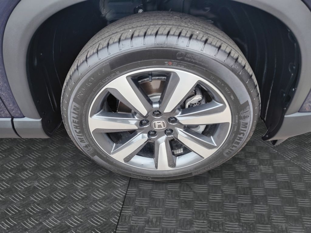 Used Car 2025 Honda Pilot  Touring For Sale Under $50,000 In Austin, Texas