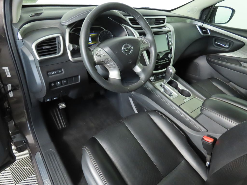 2017 Nissan Murano Platinum 9