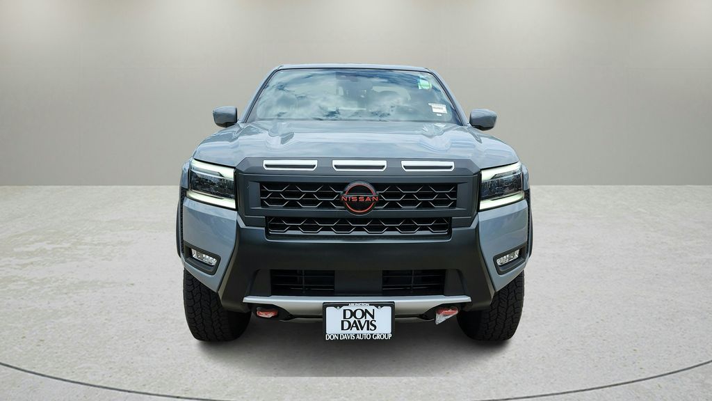 2025 Nissan Frontier