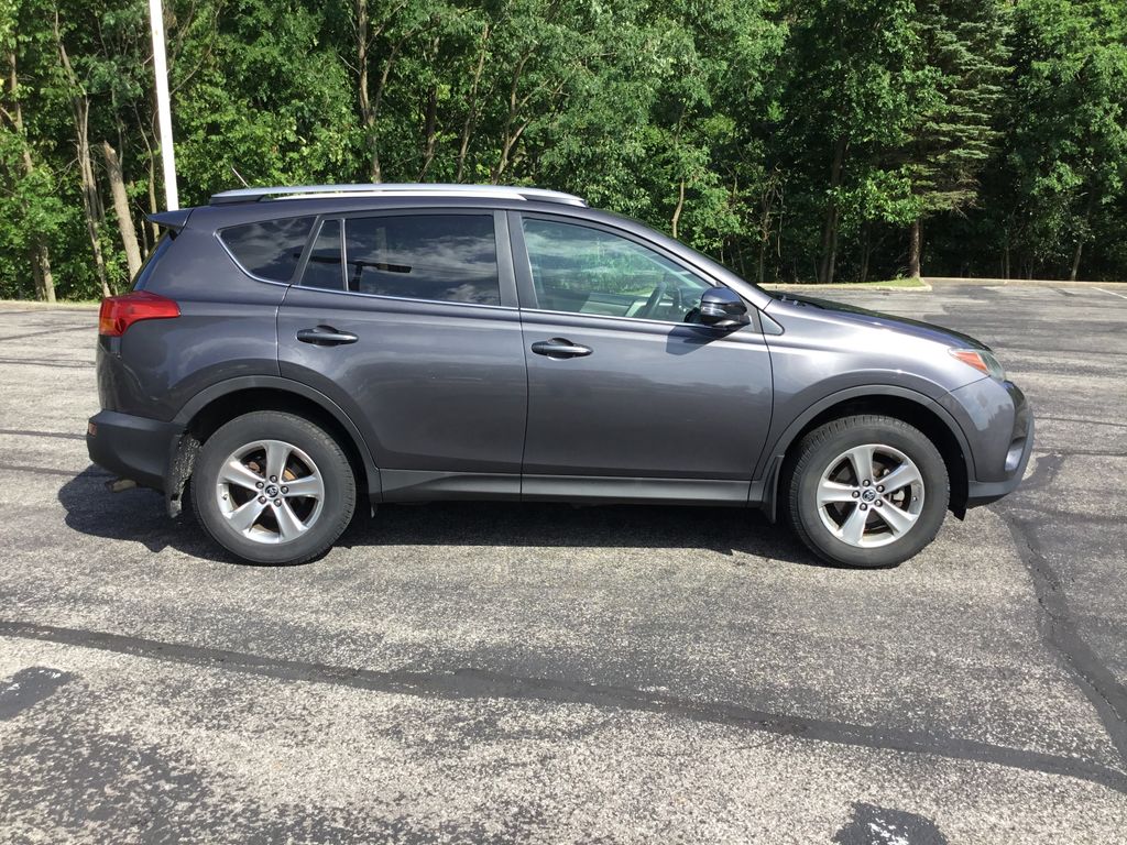 Thumbnail: 2015 Toyota RAV4 - 6