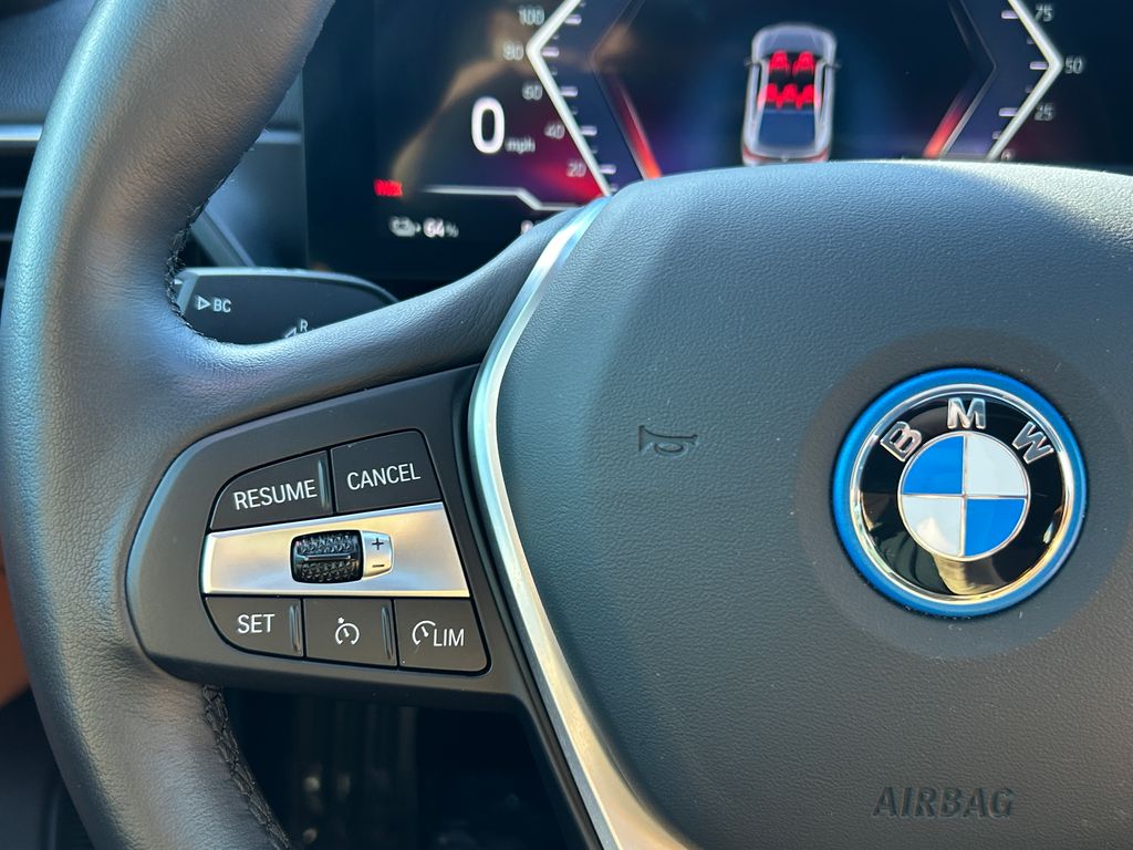 Thumbnail: 2024 BMW i4 - 19