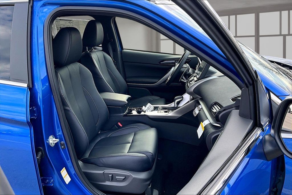 New 2026 Blue Mitsubishi SEL image 12