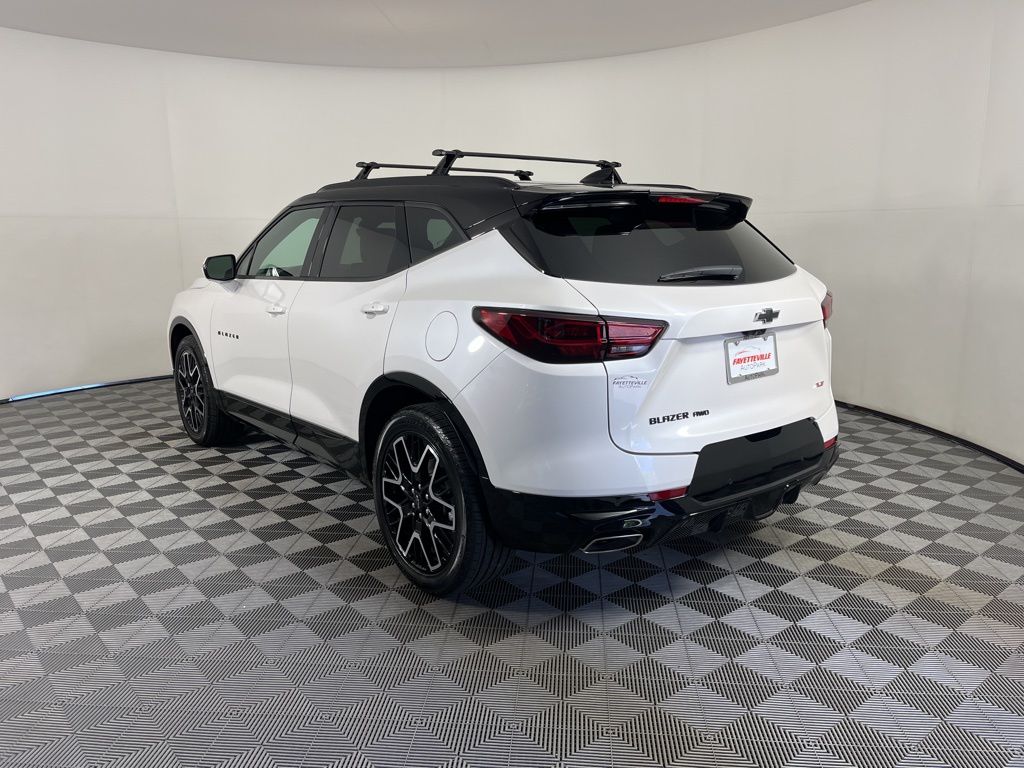 Thumbnail: 2025 Chevrolet Blazer - 3