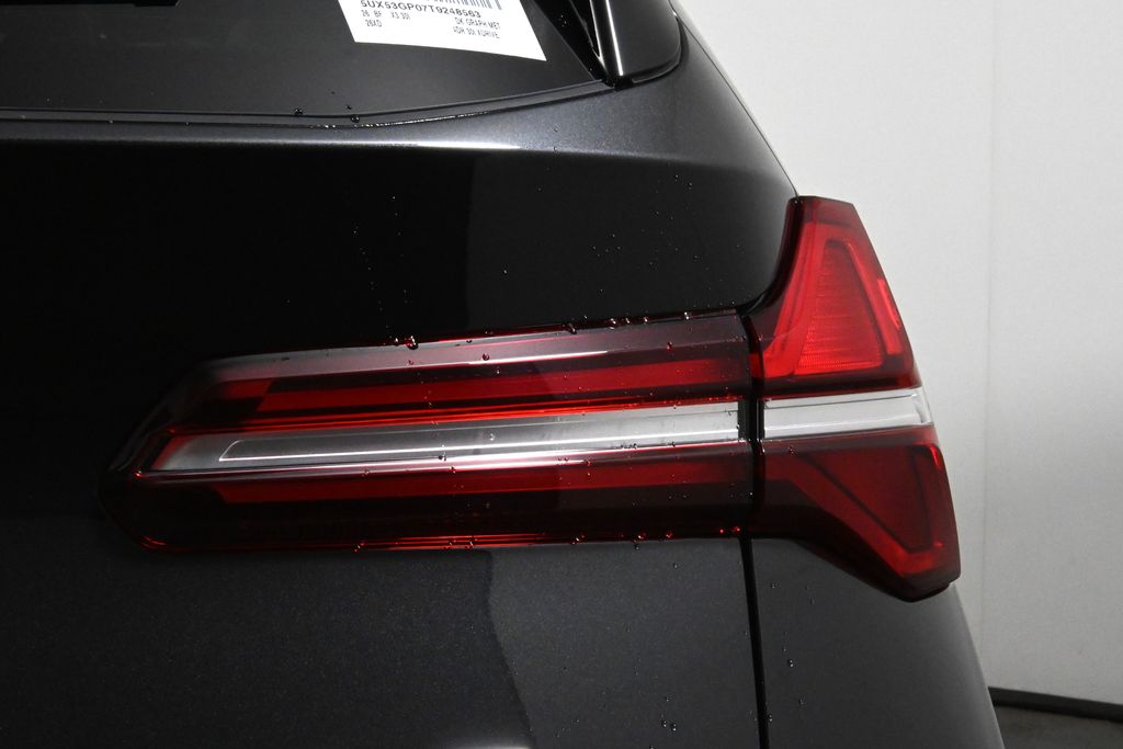 Thumbnail: 2026 BMW X3 - 13