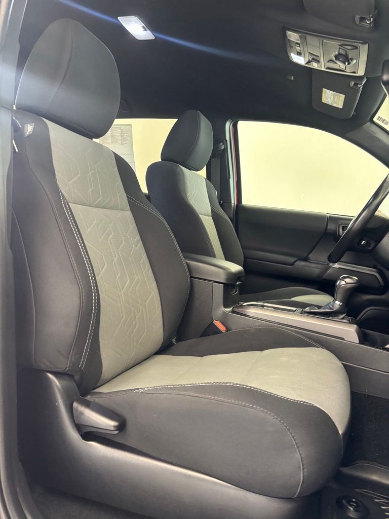 Used 2021 Toyota Tacoma Truck