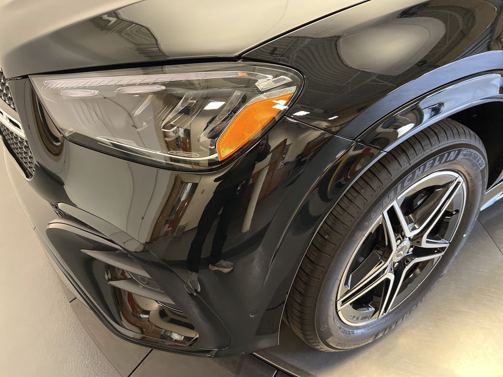 Thumbnail: 2026 Mercedes-Benz GLE - 9