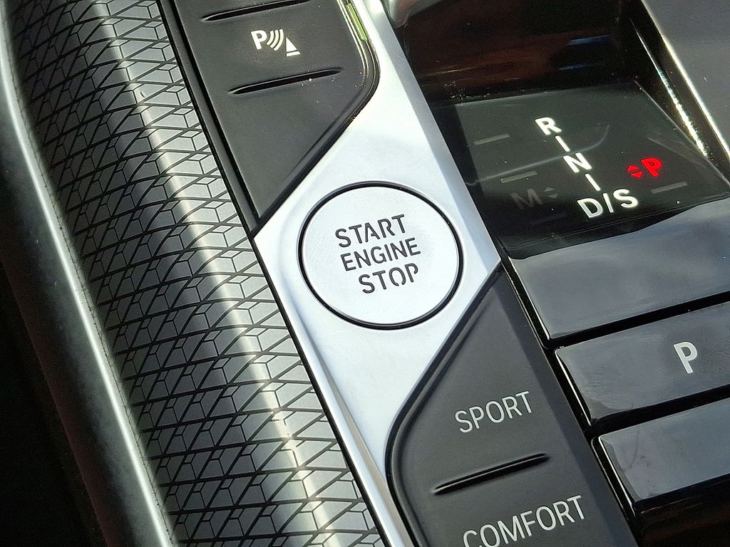 Thumbnail: 2024 BMW 4 Series - 25