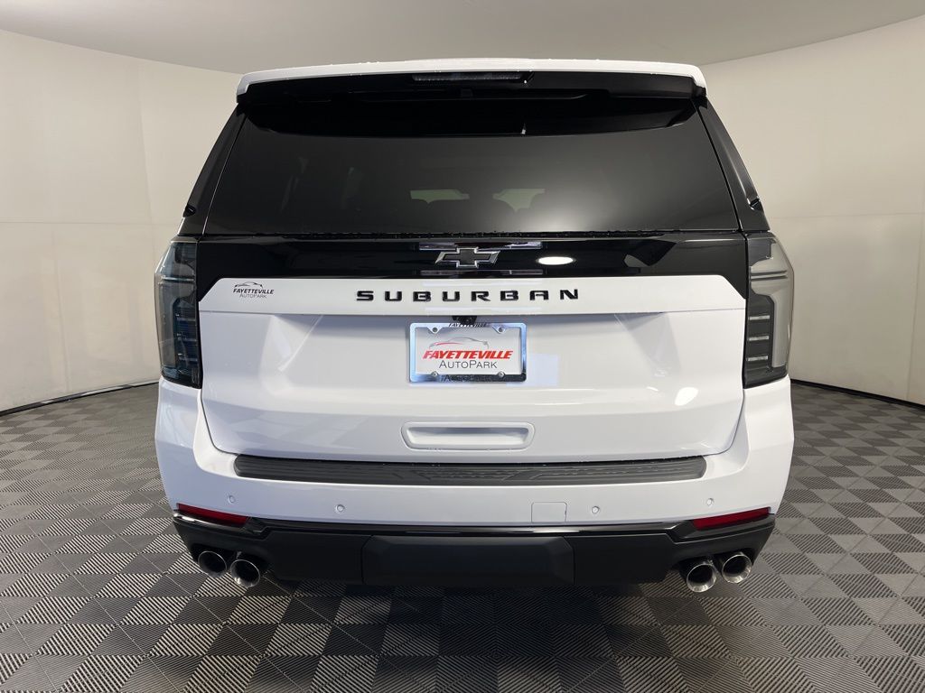 Thumbnail: 2026 Chevrolet Suburban - 4