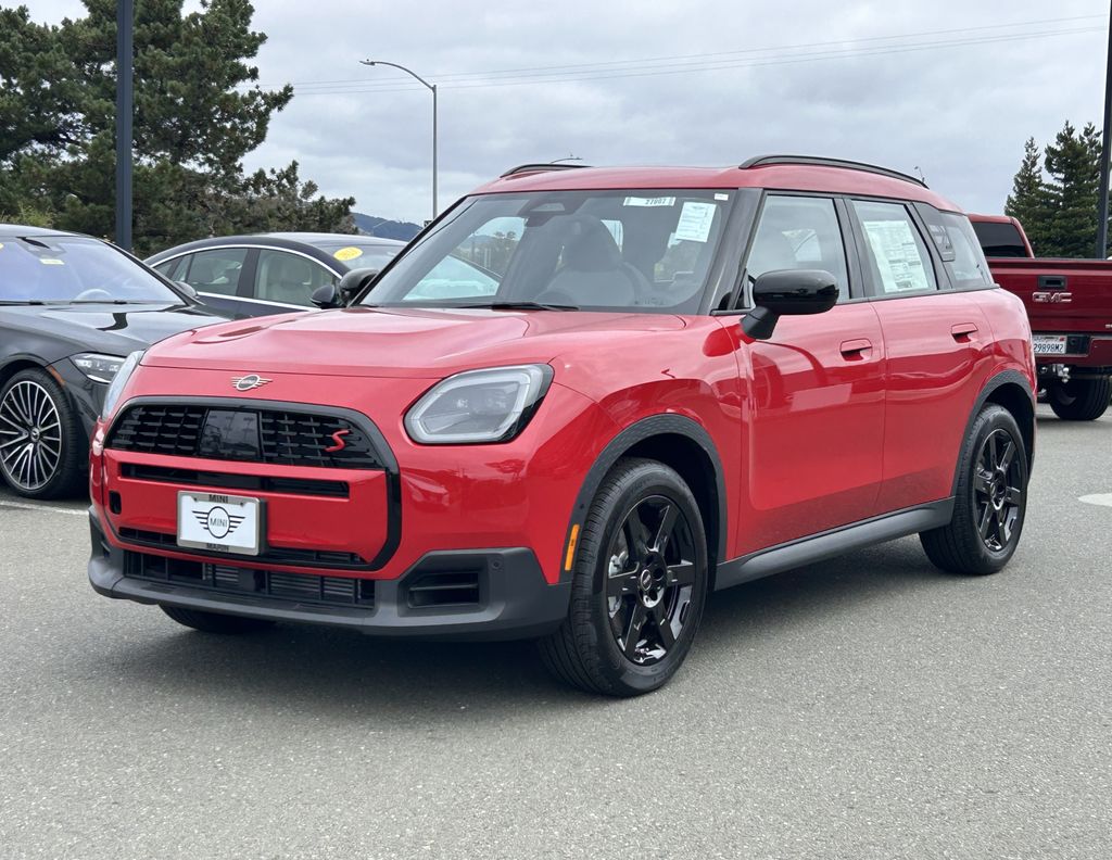 Thumbnail: 2027 MINI Cooper Countryman - 1