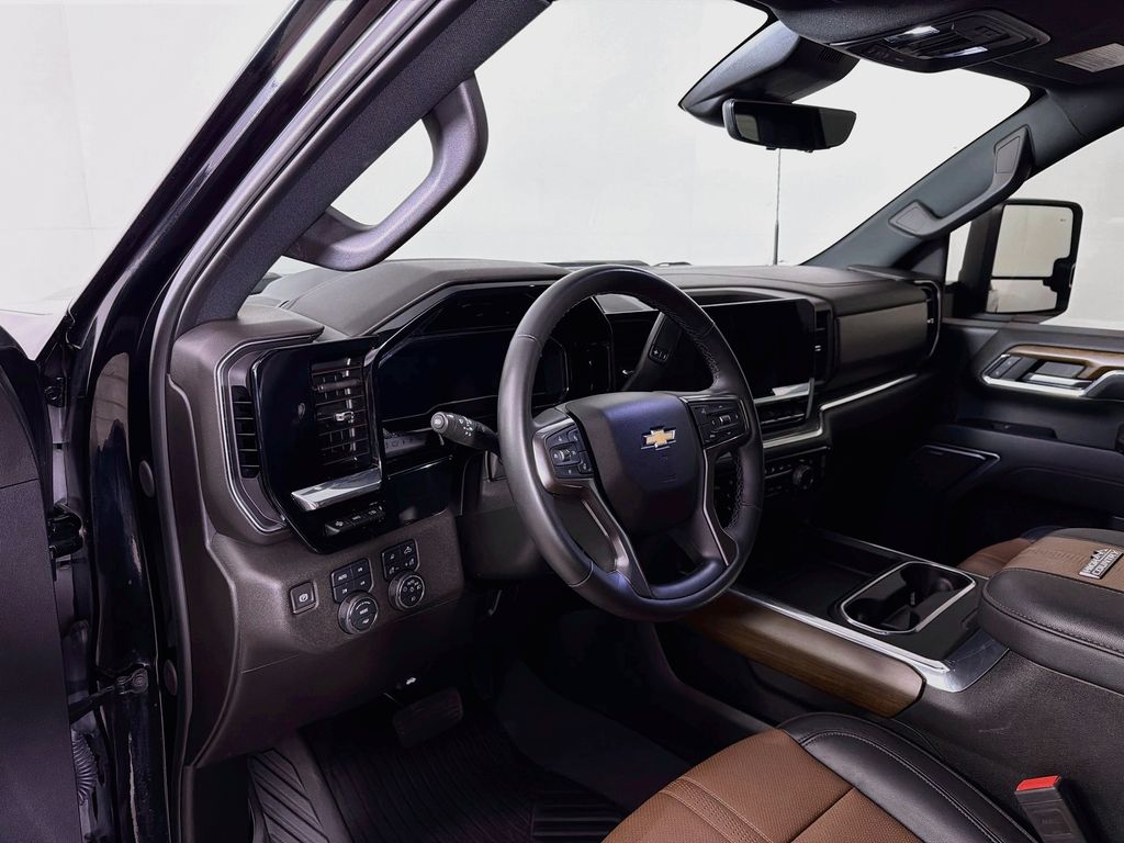 Used 2024 Chevrolet Silverado 2500HD Truck