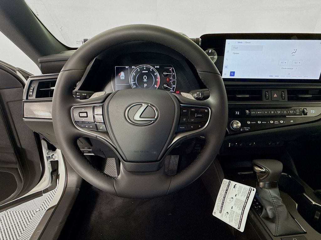 Thumbnail: 2025 Lexus ES - 10