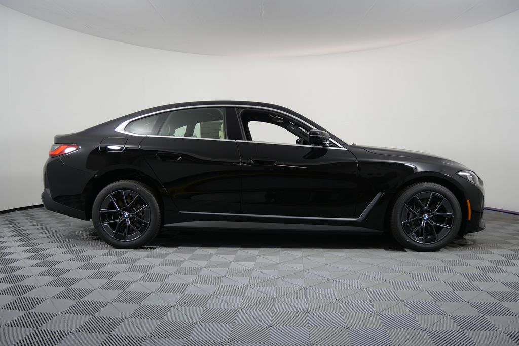2025 BMW i4 eDrive40 2