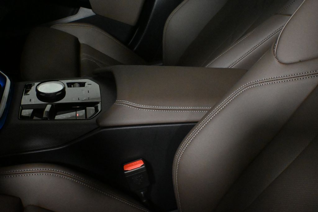 Thumbnail: 2026 BMW X3 - 25