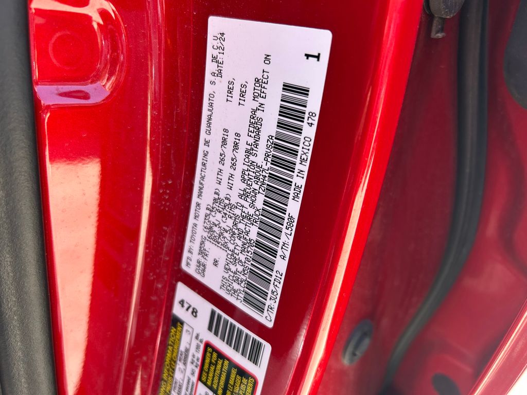 Used 2025 Toyota Tacoma Hybrid Truck