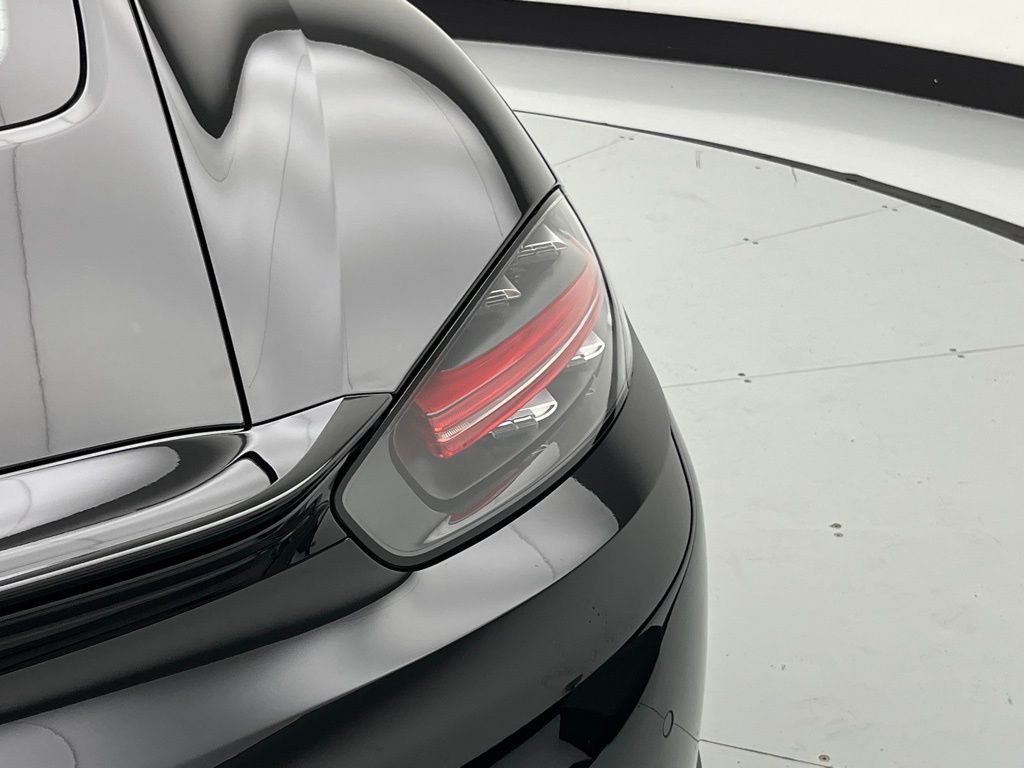 2023 Porsche 718 Cayman  31