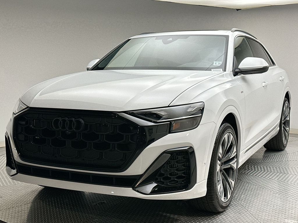Thumbnail: 2026 Audi Q8 - 1