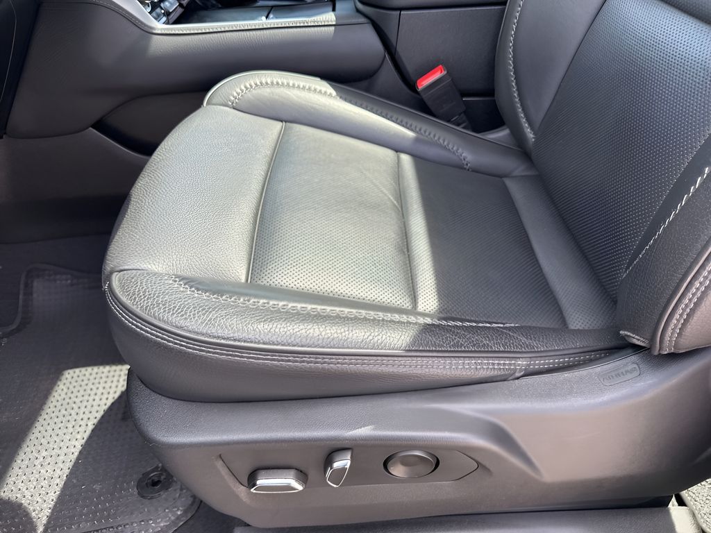 Used Car 2022 Gmc Yukon Xl  Denali For Sale Under $60,000 In Austin, Texas