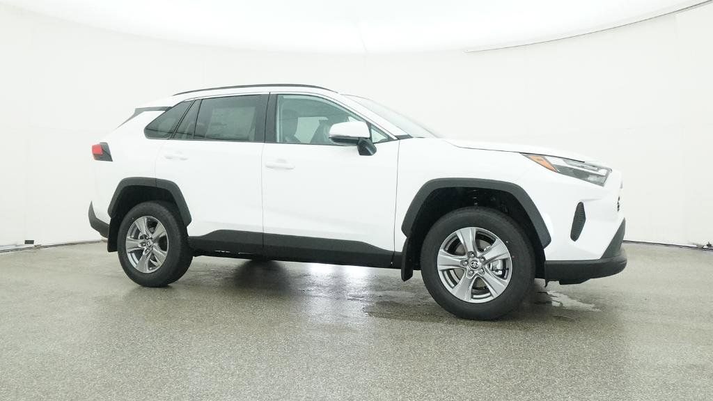 Thumbnail: 2025 Toyota RAV4 - 29