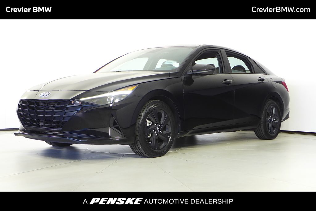 Thumbnail: 2023 Hyundai Elantra - 1