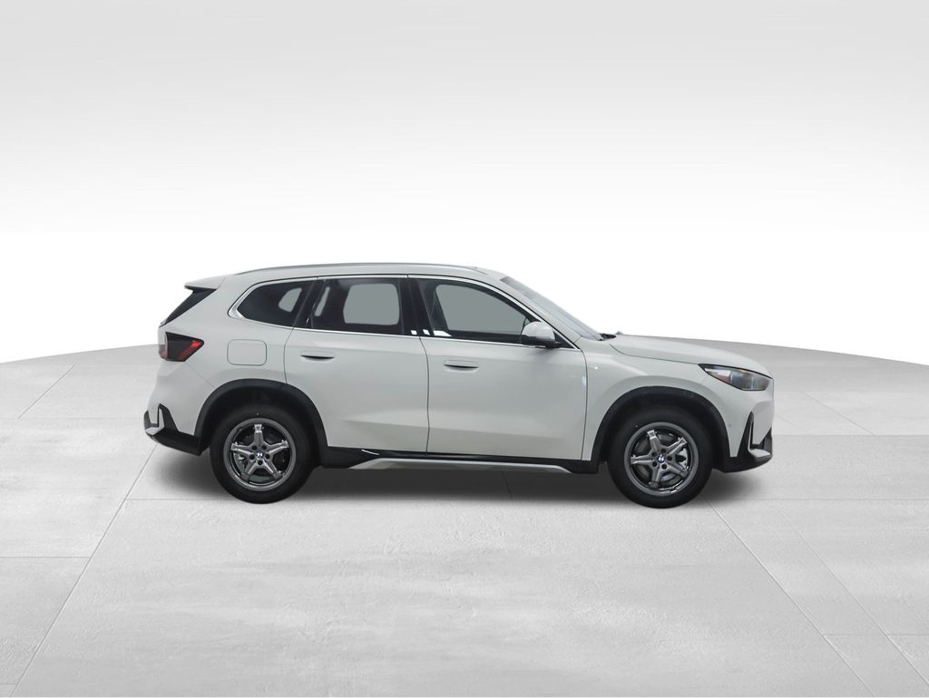 Thumbnail: 2025 BMW X1 - 6