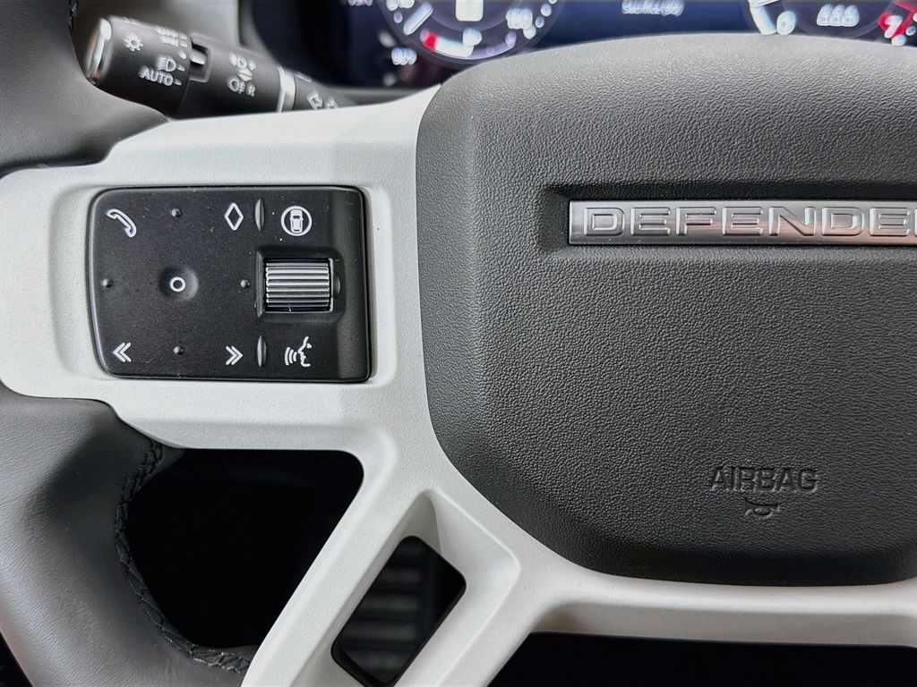 Thumbnail: 2026 Land Rover Defender - 11